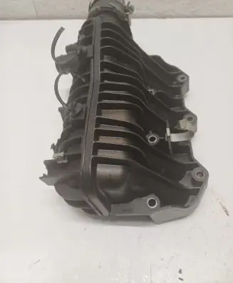 Ford Focus Intake manifold 1047092S01