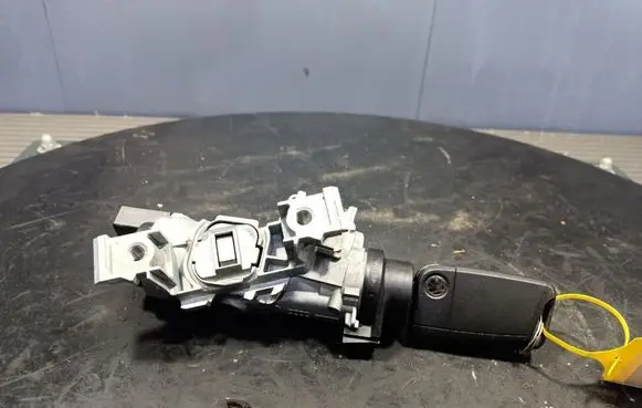 Volkswagen Crafter Ignition lock