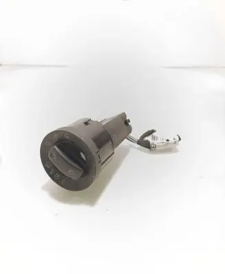 Audi A4 S4 B7 8E 8H Light switch 8E0941531A