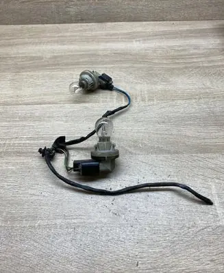 Ford Focus Rear tail light bulb FORDBULBHOLDERPAIR