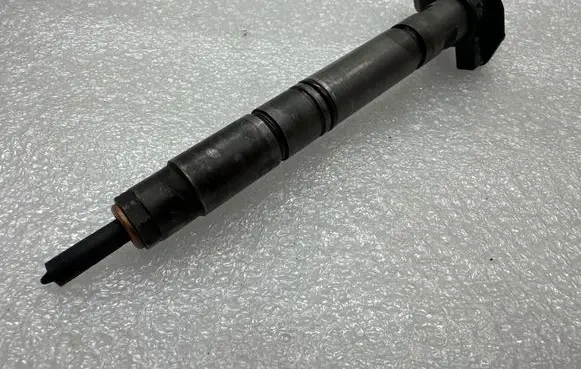 Audi A6 Allroad C7 Fuel injector 0445116016 059130277cc 140401