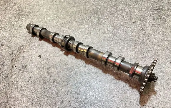 Mercedes-Benz Sprinter W906 Camshaft A6510500300 16075040842