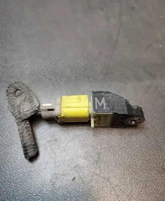 Subaru Forester SJ Airbag deployment crash/impact sensor 98231SG010