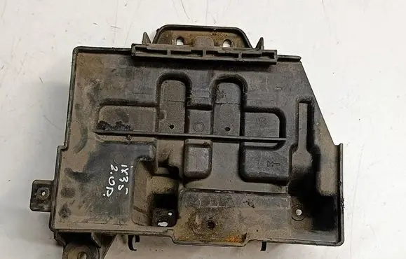 Hyundai ix35 Battery tray 371502S200U3 371502S200