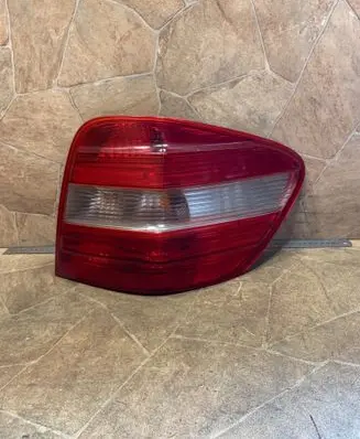 Rear/tail lights