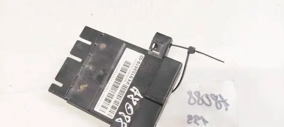 BMW 5 GT F07 Coolant fan relay 915341802 6114915341802