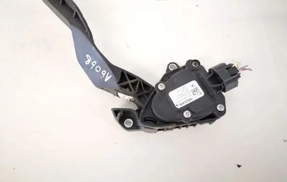 Nissan Qashqai Accelerator throttle pedal 180024bg0b 6pv009978-17