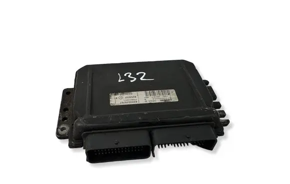 Renault Clio II Engine control unit/module ECU 8200039797 7700110471 S110030058