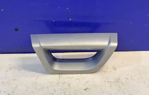 Volvo XC90 Rear door handle trim 8650071