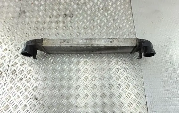 Mercedes-Benz C W203 Intercooler radiator A2035000400