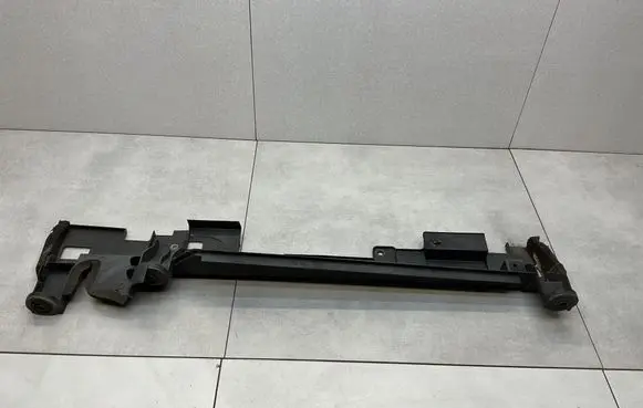 Nissan X-Trail T32 Intercooler air guide/duct channel 