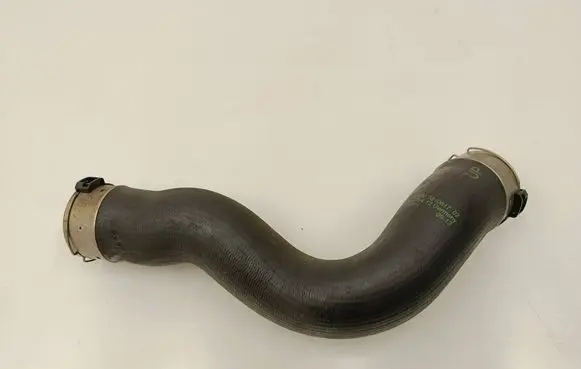 Intercooler hose/pipe