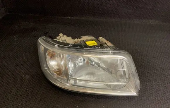 Volkswagen Transporter - Caravelle T5 Headlight/headlamp 7H1941018N 0301191302 13661367