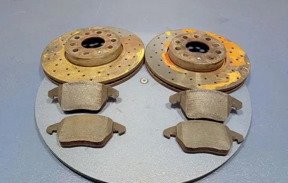 Skoda Yeti (5L) Front brake disc 3221.51