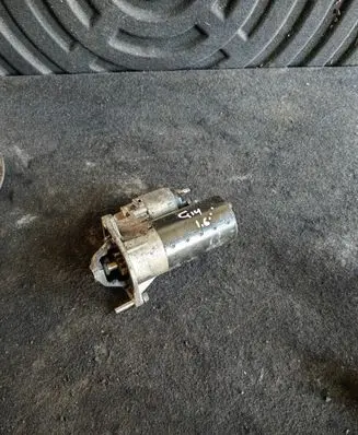 Alfa Romeo Giulietta Starter motor 0001138010