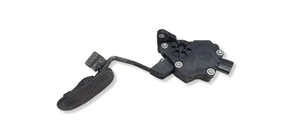 Lexus IS 220D-250-350 Accelerator throttle pedal 7811053030