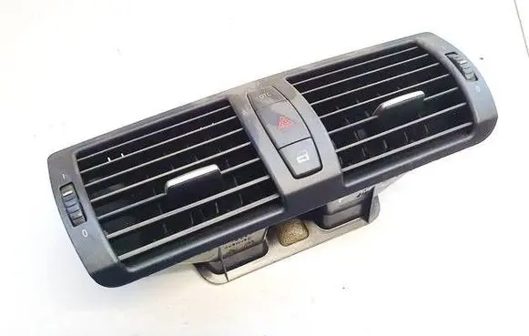 BMW 1 E81 E87 Dash center air vent grill 705918912