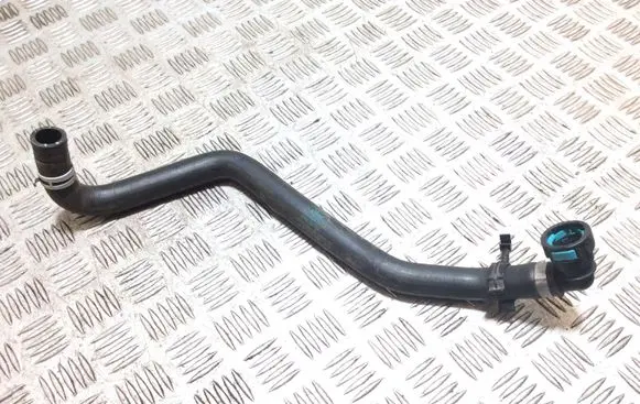 Engine coolant pipe/hose