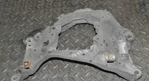 Audi A8 S8 D4 4H Gearbox mounting bracket 4G0399263G