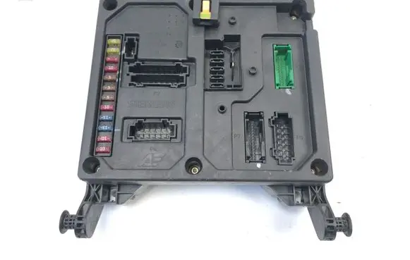 Volkswagen Sharan Fuse module S120042200A 7M3962258AC 2M2114B205BA