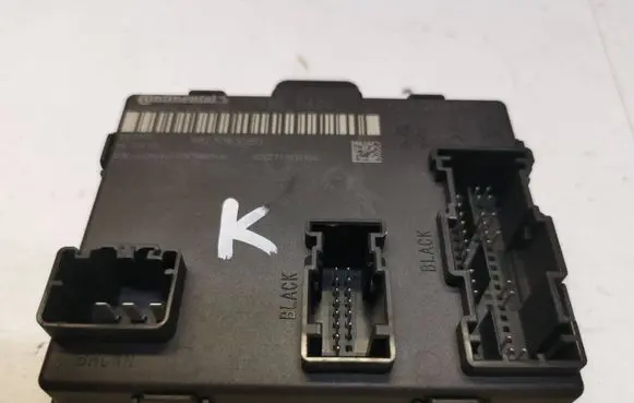 Peugeot 308 Door control unit/module 9853063580 A2C77170 227815881