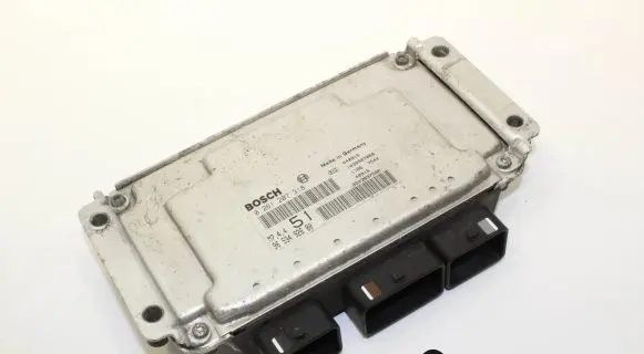 Citroen Xsara Engine control unit/module 0261207318 9653492680