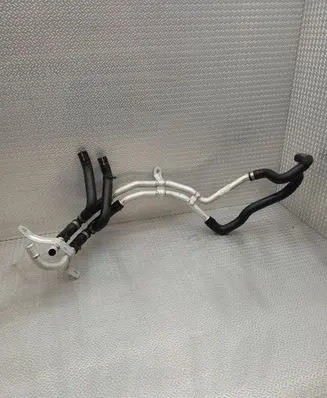 Mercedes-Benz V Class W447 Engine coolant pipe/hose A4478320115