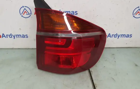 Rear/tail lights