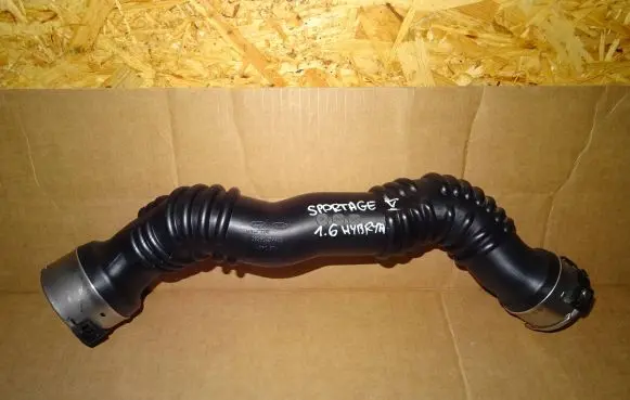 KIA Sportage Air intake hose/pipe 28260-2M410
