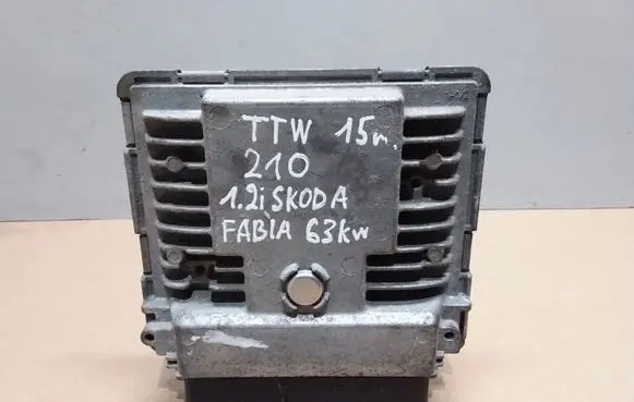 Skoda Fabia Mk3 (NJ) Engine control unit/module 03F906070HP 03F907309AL