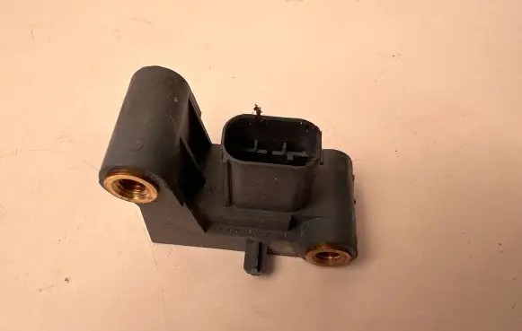 BMW 7 F01 F02 F03 F04 Airbag deployment crash/impact sensor 9159314