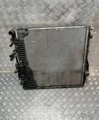 BMW X5 E53 Coolant radiator 7788387