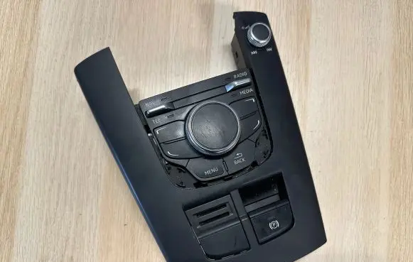 Audi A3 S3 8P GPS navigation control unit/module 8V0919614B