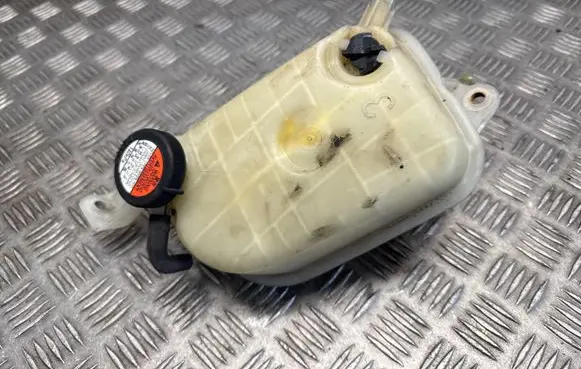 Toyota Avensis T270 Coolant expansion tank/reservoir 164A20X010 107641A0