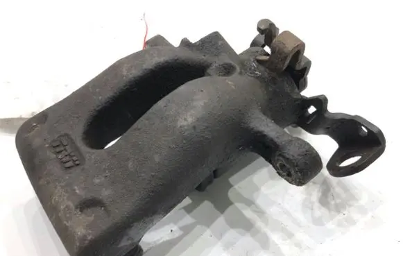 Opel Zafira B Rear brake caliper 