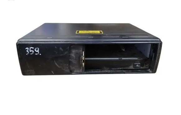 Seat Leon (1M) CD/DVD changer