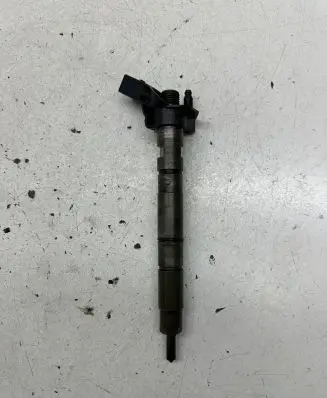 Audi A6 S6 C6 4F Fuel injector 059130277AC 0445115039