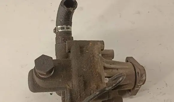 Audi A4 S4 B5 8D Power steering pump 8D0145156A 7681955281