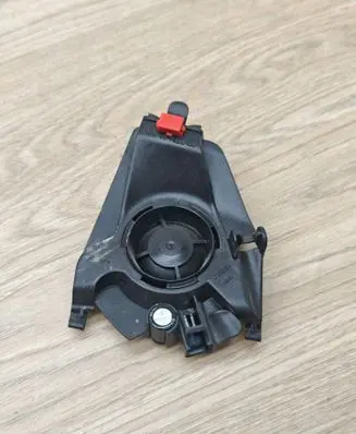 Volvo V70 Parcel shelf speaker 8633992