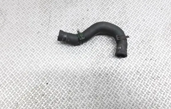 Volkswagen Golf Plus Engine coolant pipe/hose 1K0121058