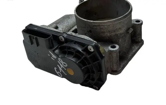 Lexus IS 220D-250-350 Throttle valve 2203031020