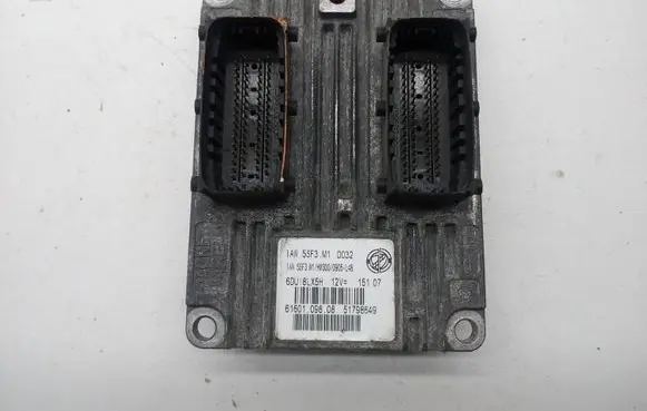 Fiat Punto (188) Engine control unit/module 6160109808 51798649