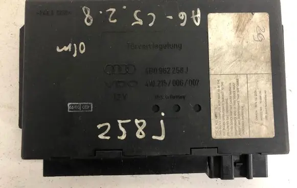 Audi A6 S6 C5 4B Comfort/convenience module 4B0962258J 410215006007