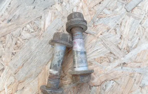Subaru Legacy Front suspension camber bolt 
