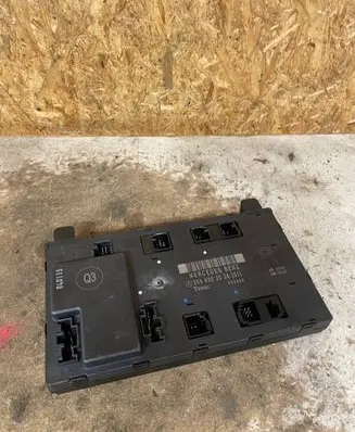 Mercedes-Benz CLK A209 C209 Door control unit/module 2098202026 353386