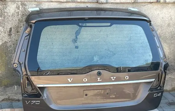 Volvo V70 Tailgate/trunk/boot lid 30674837 3934 3032