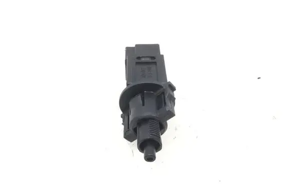 Nissan Juke I F15 Brake pedal sensor switch 