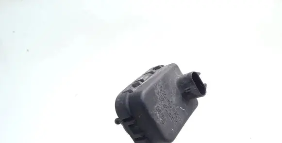 Headlight level adjustment motor