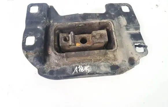 Volvo V50 Engine mount bracket 20805 322a40