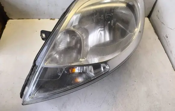 Opel Vivaro Headlight/headlamp 8931397602Q 89313976 93859829